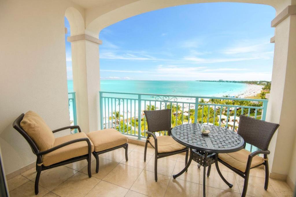 Seven Stars Resort & Spa Grace Bay Buitenkant foto